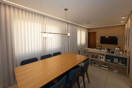 Sala de Jantar de apartamento à venda com 3 quartos, 108m² em Santo Antônio, Belo Horizonte