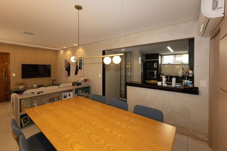 Sala de Jantar de apartamento à venda com 3 quartos, 108m² em Santo Antônio, Belo Horizonte