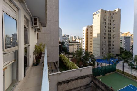 Varanda da Suíte 1 de apartamento à venda com 3 quartos, 108m² em Santo Antônio, Belo Horizonte