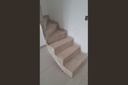 Casa à venda com 2 quartos, 77m² em Copacabana, Belo Horizonte