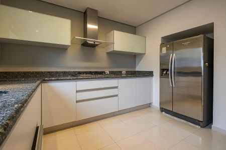 Apartamento à venda com 280m², 4 quartos e 4 vagas Apartamento à venda com 280m², 4 quartos e 4 vagasCozinha