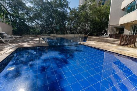 Área comum - Piscina de apartamento à venda com 2 quartos, 70m² em Vila Andrade, São Paulo