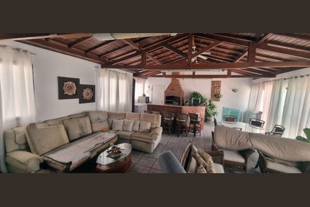Apartamento para alugar com 360m², 5 quartos e 4 vagas Apartamento para alugar com 360m², 5 quartos e 4 vagasSala