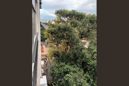 Apartamento à venda com 85m², 2 quartos e 1 vaga