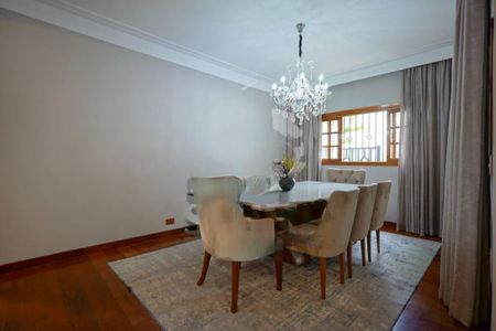 Casa à venda com 477m², 3 quartos e 4 vagas