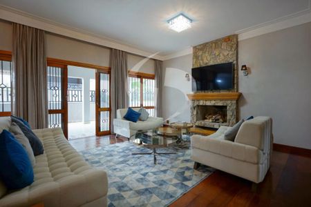 Casa à venda com 477m², 3 quartos e 4 vagas