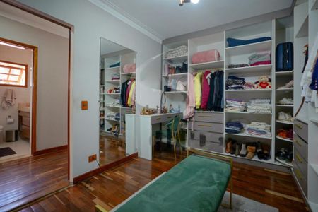 Casa à venda com 477m², 3 quartos e 4 vagas