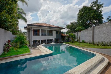 Casa à venda com 477m², 3 quartos e 4 vagas