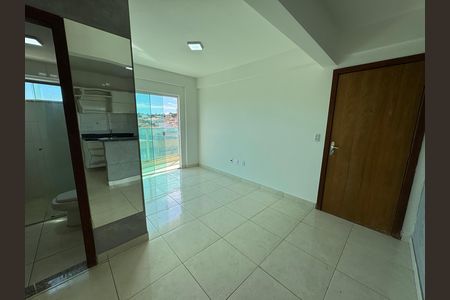 Sala de apartamento para alugar com 2 quartos, 50m² em Vicente Pires, Brasília