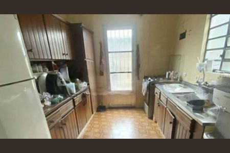 Casa à venda com 5 quartos, 300m² em Santo Amaro, São Paulo