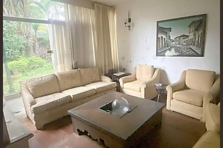 Casa à venda com 5 quartos, 300m² em Santo Amaro, São Paulo