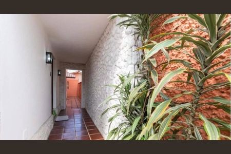 Casa à venda com 3 quartos, 199m² em Moema, São Paulo