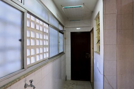 Apartamento à venda com 100m², 3 quartos e 1 vagaÁrea de Serviço