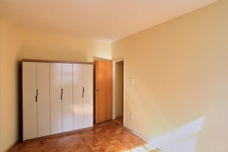 Apartamento à venda com 100m², 3 quartos e 1 vagaQuarto