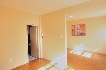 Apartamento à venda com 100m², 3 quartos e 1 vagaSala