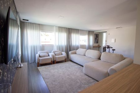 Casa de Condomínio à venda com 4 quartos, 240m² em Colônia Agrícola Arniqueira, Brasília