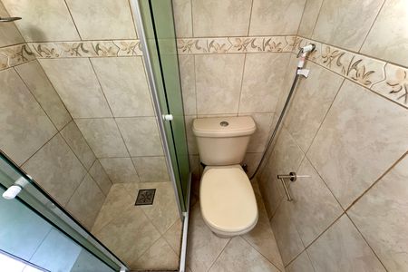 Apartamento à venda com 72m², 2 quartos e sem vaga Apartamento à venda com 72m², 2 quartos e sem vagaBanheiro social