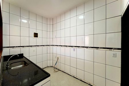 Apartamento à venda com 72m², 2 quartos e sem vaga Apartamento à venda com 72m², 2 quartos e sem vagaCozinha