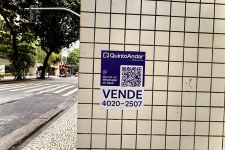Apartamento à venda com 72m², 2 quartos e sem vaga Apartamento à venda com 72m², 2 quartos e sem vagaPlaca