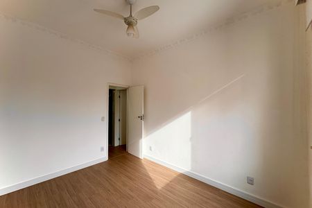 Apartamento à venda com 72m², 2 quartos e sem vaga Apartamento à venda com 72m², 2 quartos e sem vagaQuarto