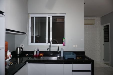 Casa para alugar com 60m², 3 quartos e 1 vagaCozinha