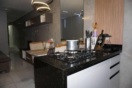 Casa para alugar com 60m², 3 quartos e 1 vagaCozinha