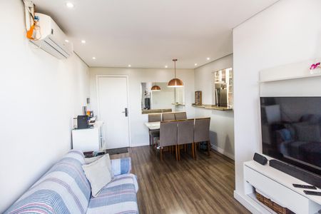 Sala  de apartamento para alugar com 2 quartos, 51m² em Vila Caldas, Carapicuíba