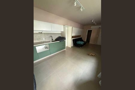 Casa de condomínio à venda com 665m², 4 quartos e sem vaga
