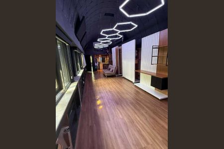 Casa de condomínio à venda com 665m², 4 quartos e sem vaga