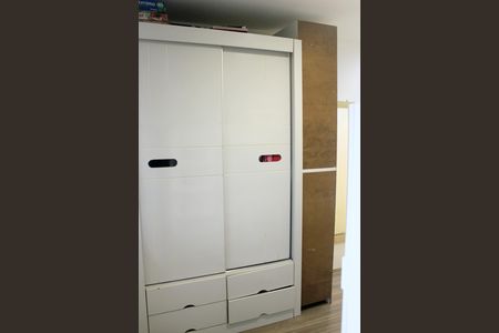 Apartamento à venda com 75m², 3 quartos e 2 vagasQuarto 2