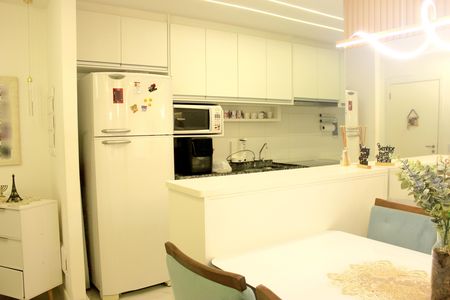 Apartamento à venda com 75m², 3 quartos e 2 vagasCozinha 
