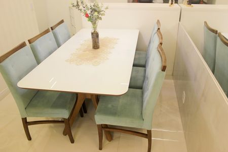 Apartamento à venda com 75m², 3 quartos e 2 vagasCozinha 
