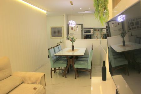 Apartamento à venda com 75m², 3 quartos e 2 vagasSala 