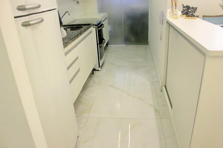Apartamento à venda com 75m², 3 quartos e 2 vagasCozinha 