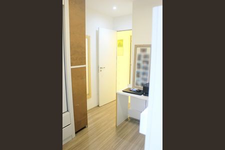 Apartamento à venda com 75m², 3 quartos e 2 vagasQuarto 2