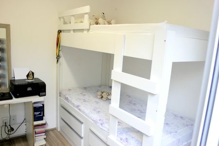 Apartamento à venda com 75m², 3 quartos e 2 vagasQuarto 2