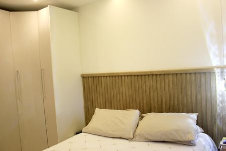 Apartamento à venda com 75m², 3 quartos e 2 vagasSuíte 