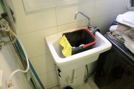 Apartamento à venda com 75m², 3 quartos e 2 vagasLavanderia 