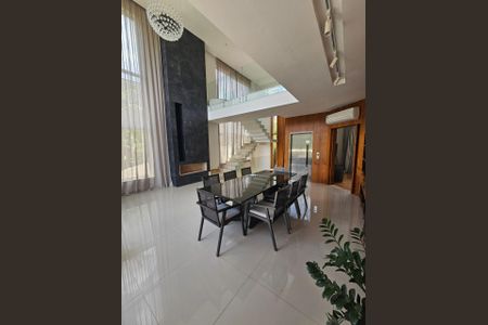 Foto 01 de casa de condomínio à venda com 4 quartos, 440m² em Colinas da Anhanguera, Santana de Parnaíba