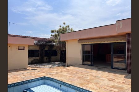 Casa para alugar com 1016m², 4 quartos e sem vaga