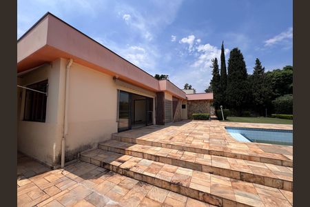 Casa para alugar com 1016m², 4 quartos e sem vaga