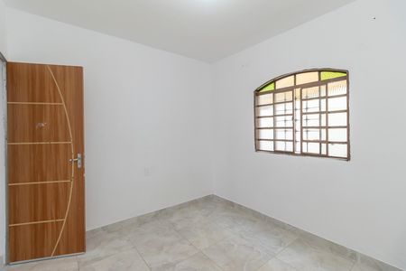 Quarto 2 de casa para alugar com 2 quartos, 60m² em Mantiqueira, Belo Horizonte