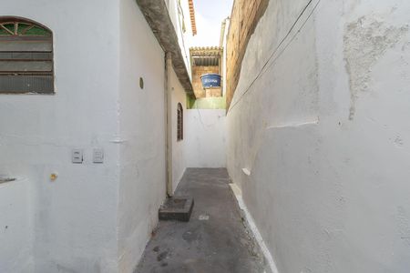 Casa para alugar com 60m², 2 quartos e sem vagaÁrea de Serviço