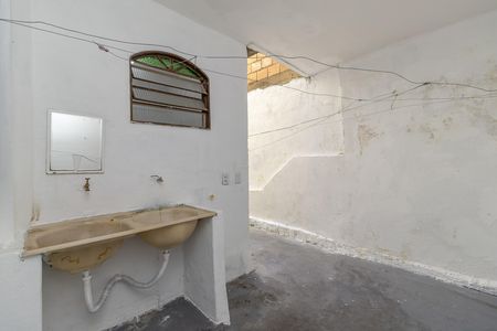 Casa para alugar com 60m², 2 quartos e sem vagaÁrea de Serviço