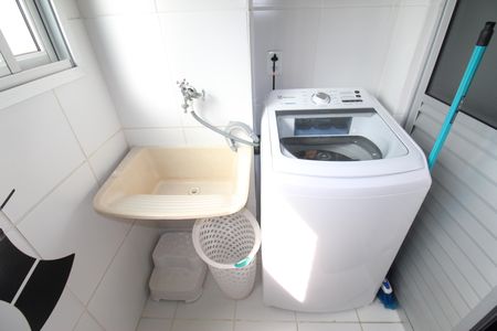 Apartamento para alugar com 54m², 2 quartos e 1 vagaÁrea de Serviço