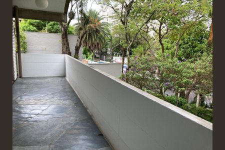 Casa à venda com 4 quartos, 325m² em Lapa, São Paulo