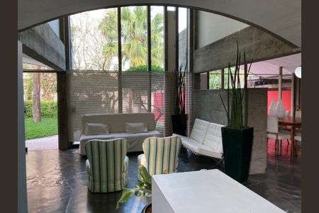 Casa à venda com 4 quartos, 325m² em Lapa, São Paulo