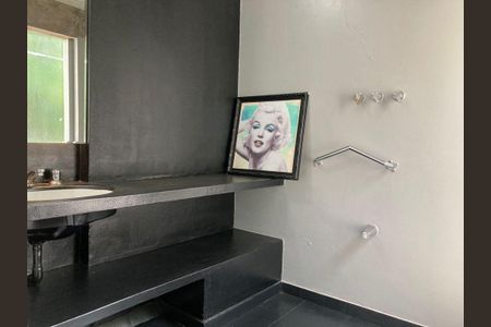 Casa à venda com 4 quartos, 325m² em Lapa, São Paulo