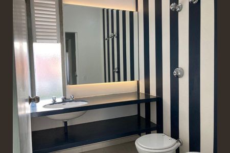 Casa à venda com 4 quartos, 325m² em Lapa, São Paulo