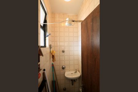 Apartamento à venda com 173m², 4 quartos e 2 vagas Apartamento à venda com 173m², 4 quartos e 2 vagasBanheiro de serviço